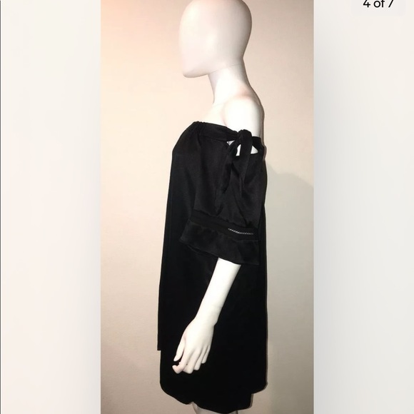 ALEXIS *Liyan* black off shoulder classic dress XS S LBD - Picture 4 of 7